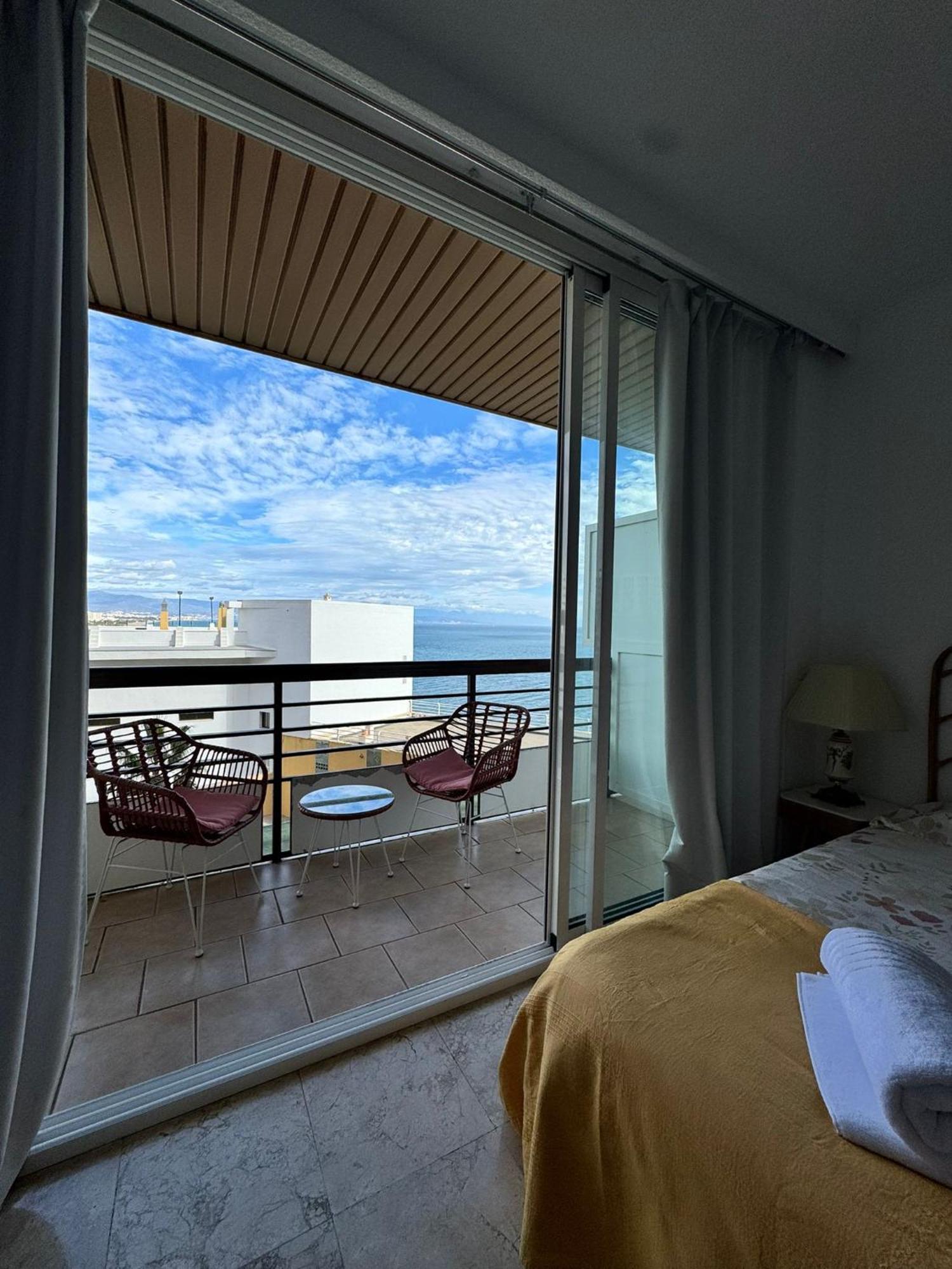 Castillo Santa Clara Estudio Con Vistas Laterales Al Mar Torremolinos Kültér fotó